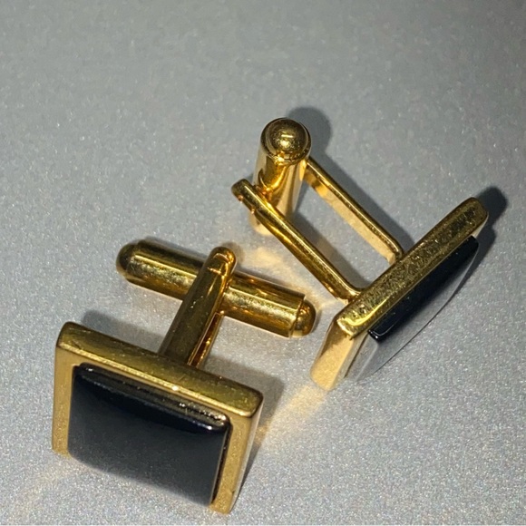 * Gold and Black onyx Square vintage Cufflinks - Picture 4 of 7